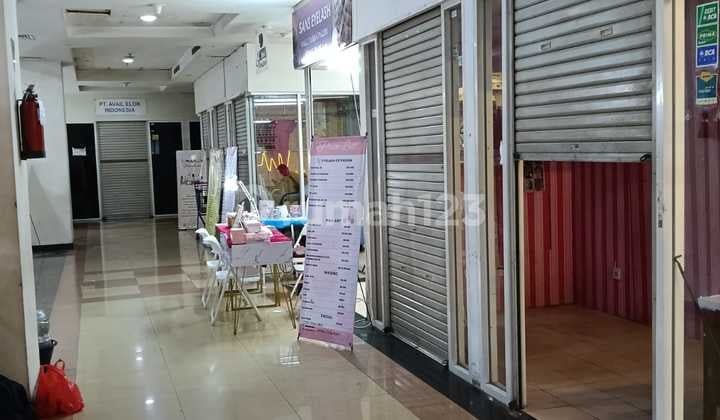 Kios Gandeng Hook Ring 1 Sangat Strategis Terlihat Dr Pintu Masuk