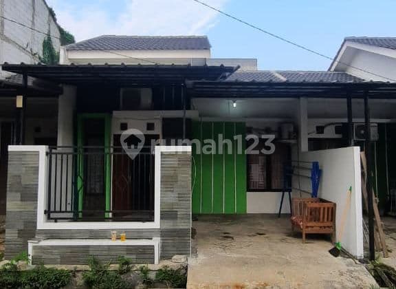 DIJUAL RUMAH DALAM KOMPLEK ROYAL RESIDENCE KARAWANG