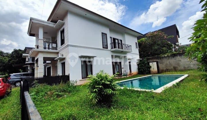 RUMAH EXCLUSIVE JAGAKARSA DALAM TOWNHOUSE