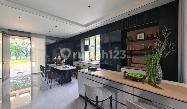 Rumah Premium View Danau Harga 2Man Lokasi Lippo Cikarang