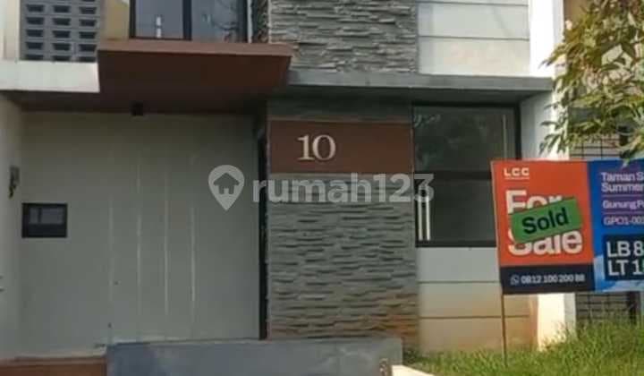 Dijual Rumah Taman Simpruk,Lippo Cikarang,Harga 1M An