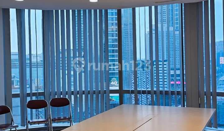 Sewa Kantor 270 M2 di The City Tower Thamrin, Sdh Partisi Siap Pakai