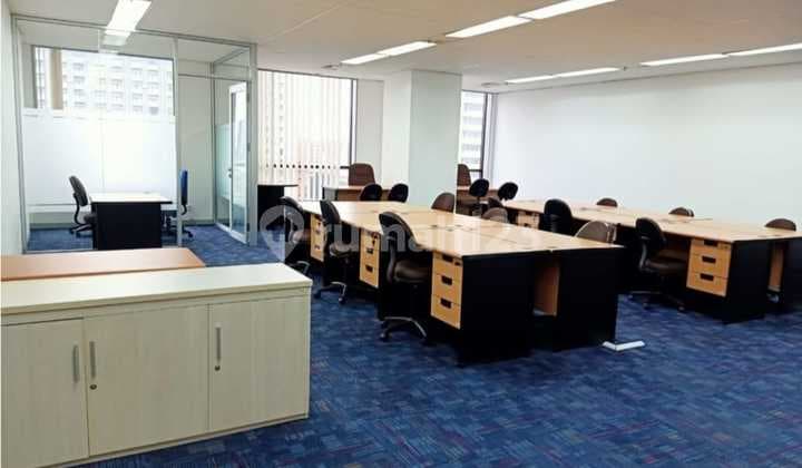 Sewa Murah Kantor 251 M2 Furnished di Menara Thamrin, Nego