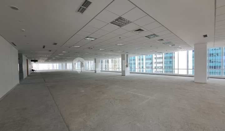 Sewa Kantor 281 M2 di Sahid Sudirman Center, Kondisi Bare, Nego