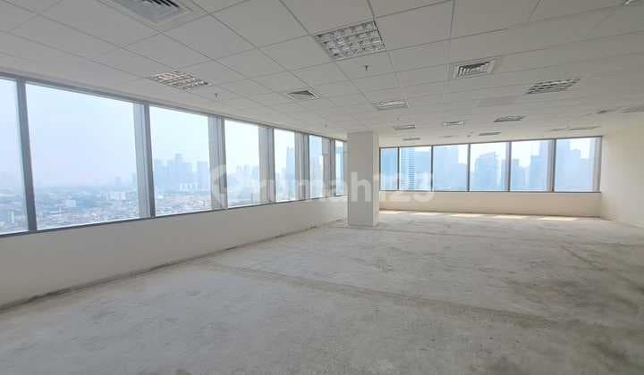 Office for Rent 204 SQM in M ten Menara Tendean, Affordable, Strategic Location