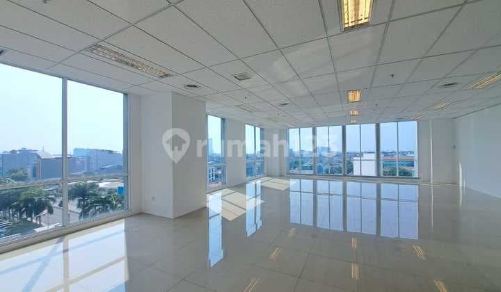Sewa Kantor 638 M2 di Honey Lady Tower Pluit, Kondisi Unfurnish, Nego