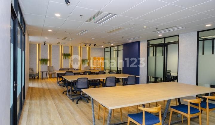 Sewa Kantor Full Furnish 365 M2 di Ciputra World 2 (Ex Tokopedia Tower)