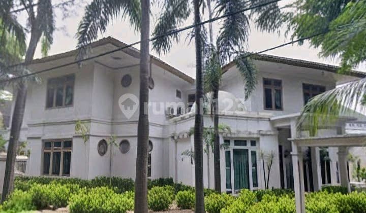 Dijual Rumah Mewah Asri Hijau Ada Jogging Track Dp Taman