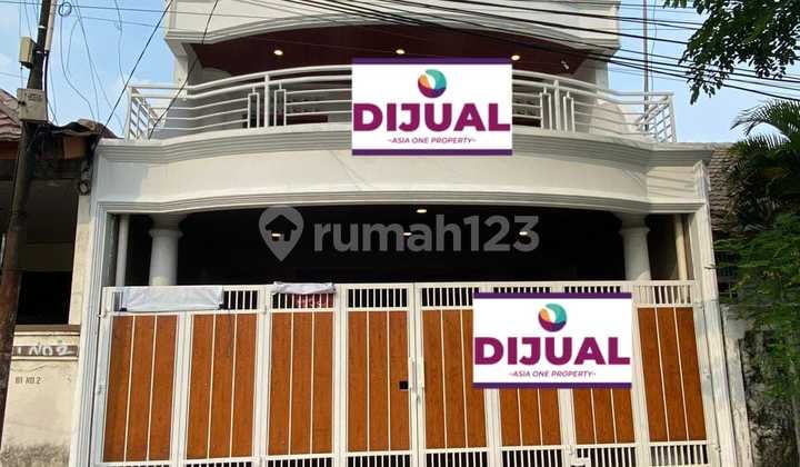 Dijual Rumah Baru 3 Lantai Lokasi di Bojong Rawalumbu, Bekasi
