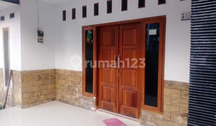 Dijual Rumah di Perumnas 1 Bekasi Berikut 2 Kontrakan Aktif