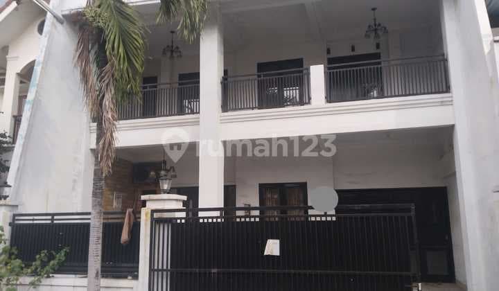 For Rent: 2.5-story furnished house in Bintara housing complex
