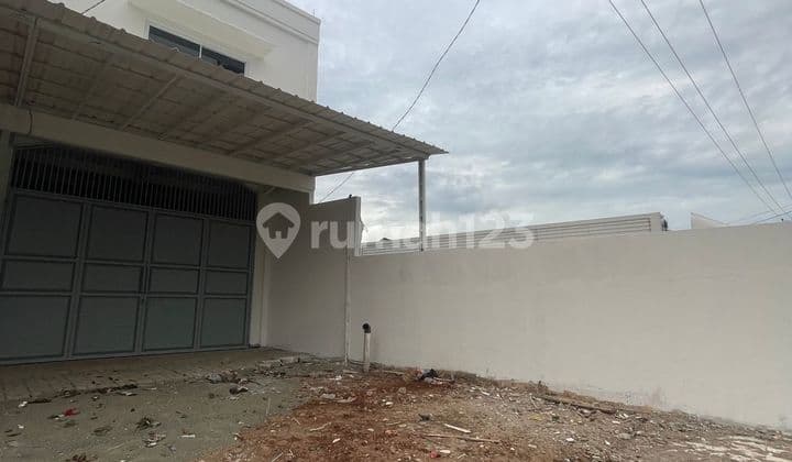 Disewakan Ruko Pinggir Jalan Raya Pekayon Cocok untuk Usaha