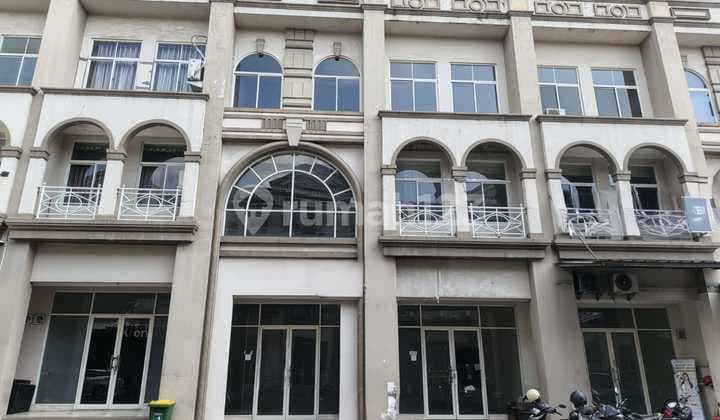 Dijual ruko 2½ lantai di Grand Galaxy City, Bekasi
