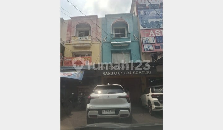 Disewakan ruko 3 lantai Siap Pakai boelevard Harapan Indah bekasi