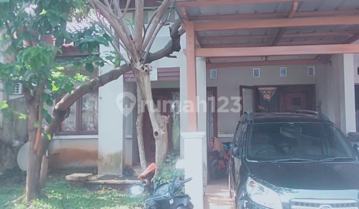 Rumah Cluster Cirendeu Kolam Renang SHM Dijual Cepat