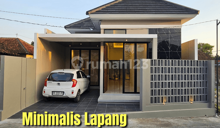 "Elegant Minimalist Strategic House Near Sambisari Temple North of Adisucipto Airport"