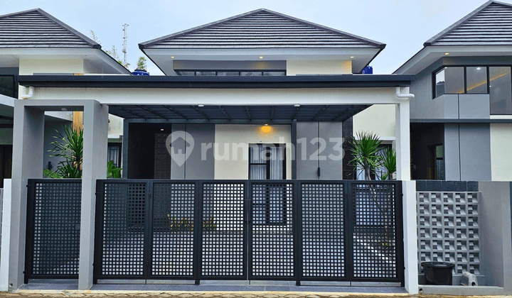 Rumah Mewah Modern Ceiling Tinggi Cluster Dekat Kampus Uii Jl Kaliurang Km 13