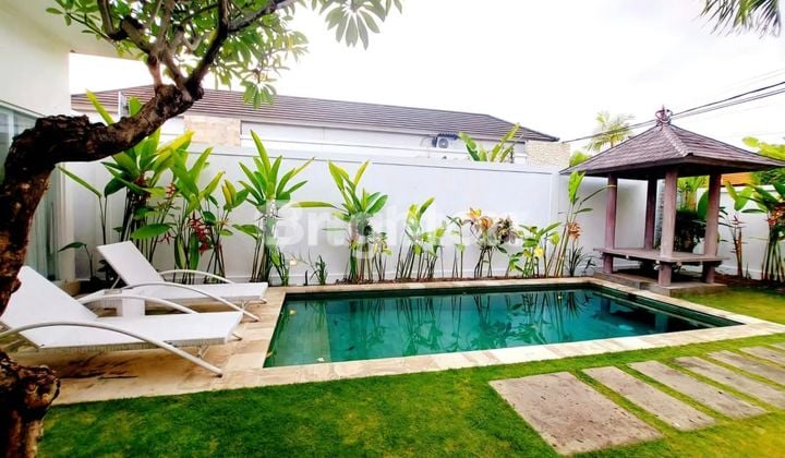 Villa 2 Bedroom West Side in Sanur