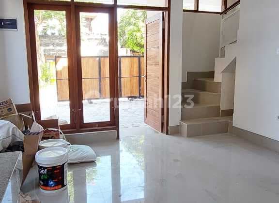 Rumah 2 Lantai Area Tukad Badung Denpasar