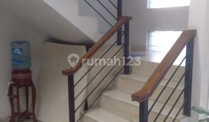 Ruko Lantai 2.5 Area Renon Cocok Untuk.kantor atau Usaha