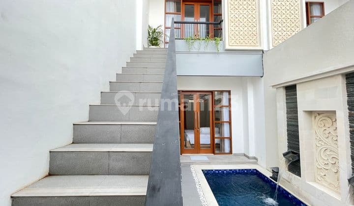 2 Villa Jadi 1 Area Sunset Road Kuta 2 Lantai Fully Furnished