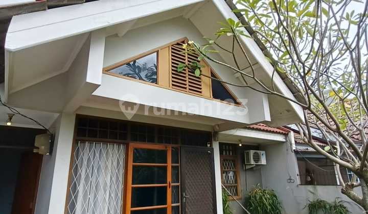 Rumah Bagus Shm Bsd Dekat Stasiun Dan Halte Bua