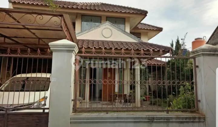 Dijual Rumah Hook Bagus Dan Nyaman. Strategis Dekat Pintu Tol Cileduk Lokasi Pesanggrahan Jakarta Selatan