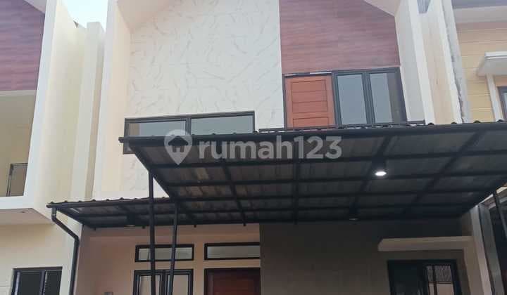 Rumah 2 Lantai Baru Unfurnished SHM di Bsd Tangerang Selatan, Tangerang