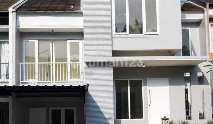 Dijual Cepat Rumah Siap Huni 2,5 Lantai Unfurnished SHM di Ciputat, Tangerang Selatan Dekat Stasiun Jurangmangu sudimara