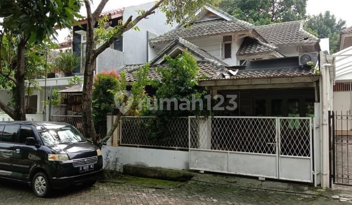For Sale Unfurnished Good House SHM - Ownership Certificate in Taman Rempoa Indah, Rempoa