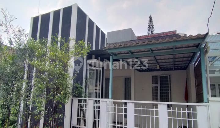 Dijual Rumah Semi Furnished Sudah Renovasi Shm - Sertifikat Hak Milik Di Graha Raya Bintaro Sektor 9 , Bintaro Siap Huni