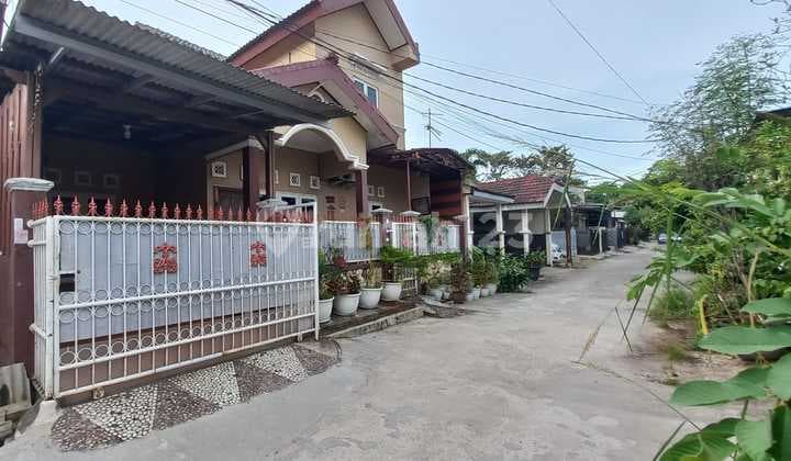 Jual Rumah Hook di Harapan Indah Bekasi