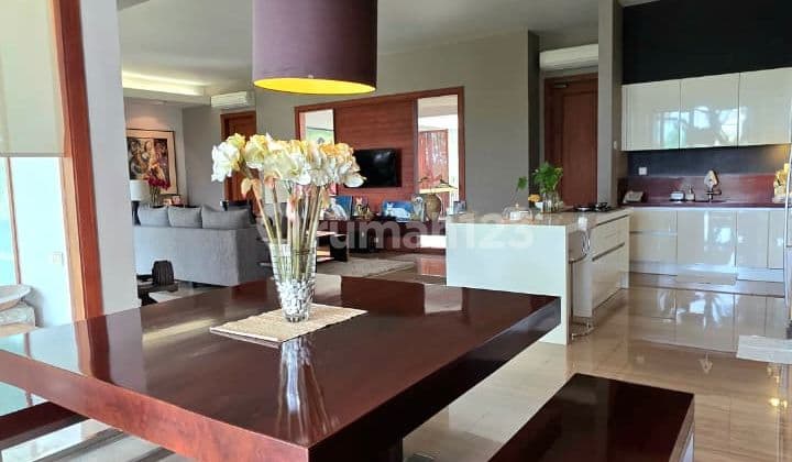 Rumah Golf View di Pakwuin Indah Furnish Full Jati Solid