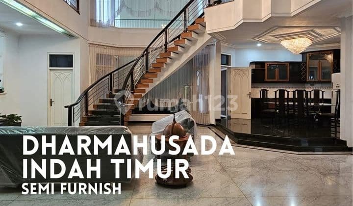 Rumah Elite Bagus Semi Furnished SHM di Dharma Husada Dekat Kertajaya