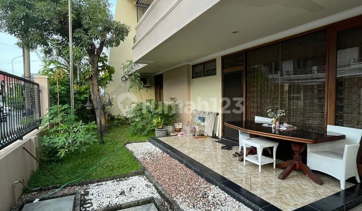 Affordable Minimalist 2-Story House in Dharmahusada Permai Next to Galaxy Mall