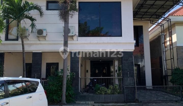 Rumah 2 Lantai Bagus Semi Furnished HGB Regency 21 Dekat Araya