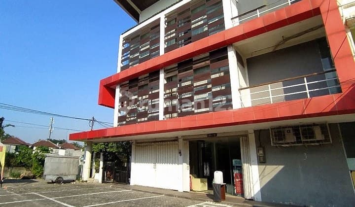 Ruko 4 Lantai Bagus di Sakura Regency Dekat A Yani Gayungsari Jemursari