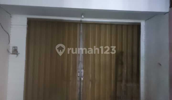 Ruko Siap Huni 2 KM di Dekat Pusat Bisnis Marakash 31558 SV