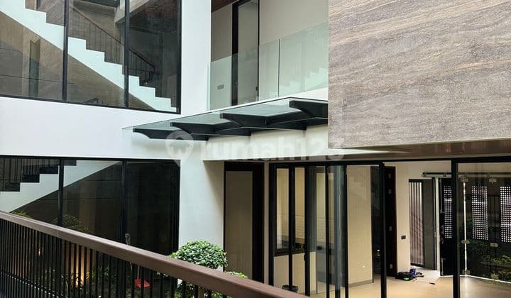 Bagus Jual Rumah 3 Lantai Minimalis Modern New Gress Citraland
