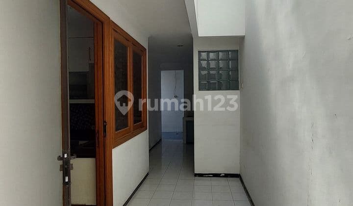 Turun Harga Rumah Mewah 2 Lantai Graha Family Blok Cc Surabaya