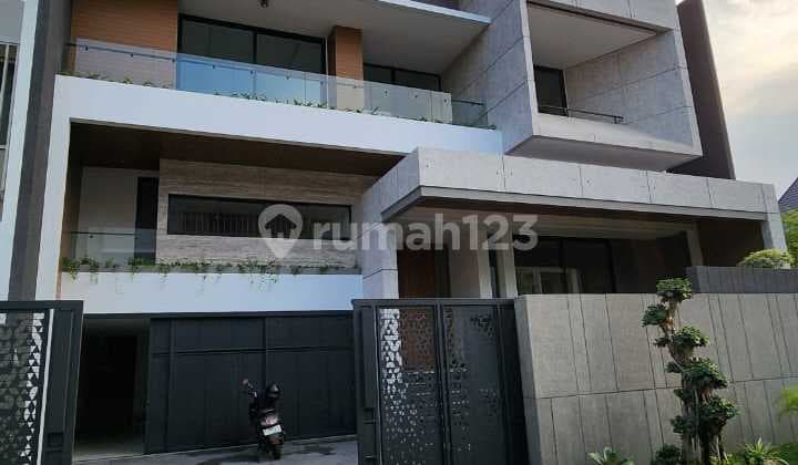 Baru Gress Imperial Golf Pakuwon Indah Split Level High Quality