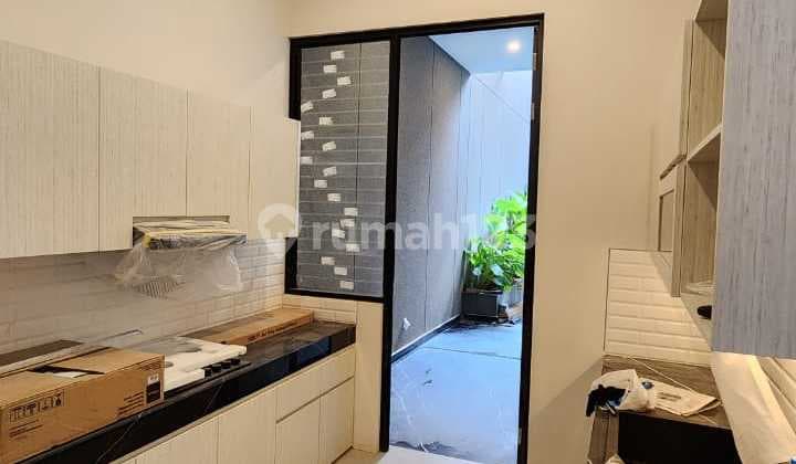 Baru Gress Imperial Golf Pakuwon Indah Split Level High Quality