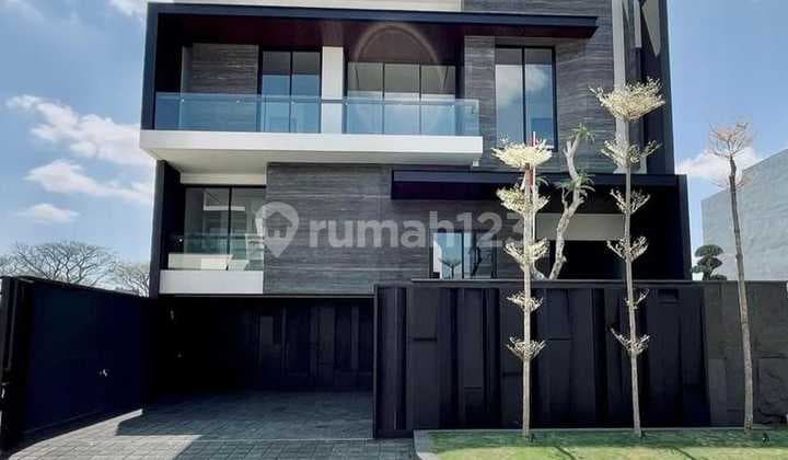 Baru Gress 2,5 Lantai Minimalis Modern Citraland Surabaya Barat