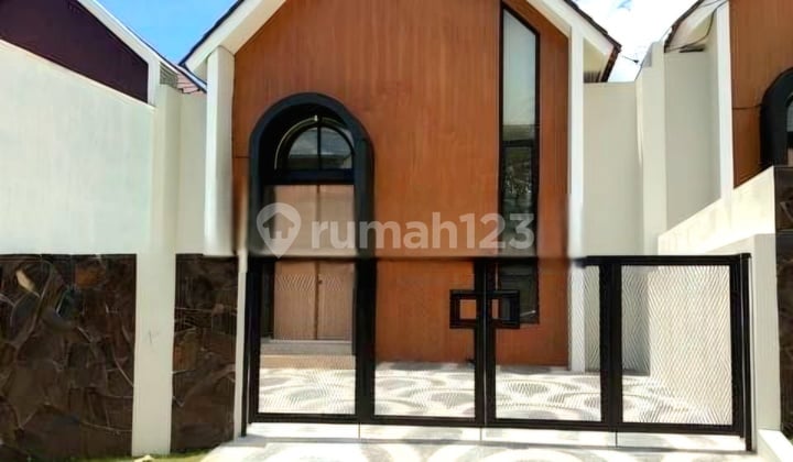 Rumah Bangunan Baru di Greenland Tidar Malang