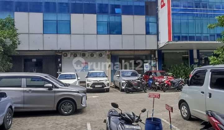 RUKO 4 LANTAI FURNISHED PERLENGKAPAN KANTOR DI KELAPA GADING, JAKARTA