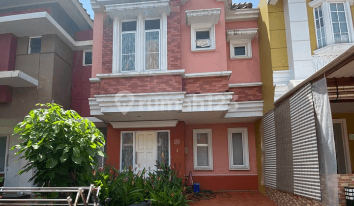 Disewakan Harga Murah Rumah Malibu Village Kawasan Strategis Gading Serpong