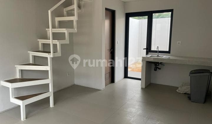 Dijual Termurah! Rumah Minimalis 2 Lantai Siap Huni Park Serpong