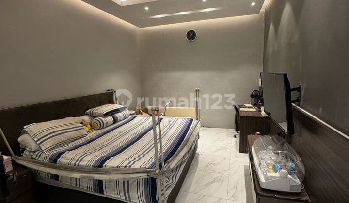 Muara Karang 6x15 Lb144 Selatan 2 Lantai 2+1 BR SHM Full Furn New