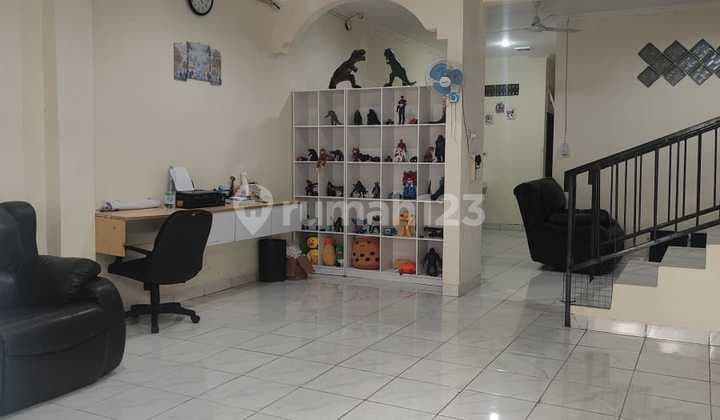 Sunrise Garden 5 6x18 Plot Area 108 Building Area 180 West 2 Floors 3+1 Bedrooms Fully Renovated