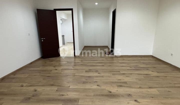 Golf Island Uk 10x25 Kosongan 3+1 BR Selatan 3+1 KM Bisa KPR Best